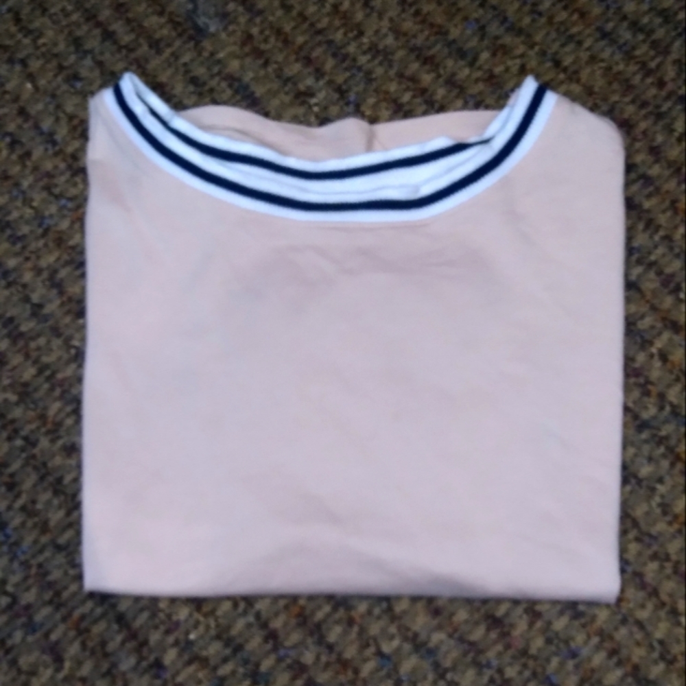 H&M pink tee